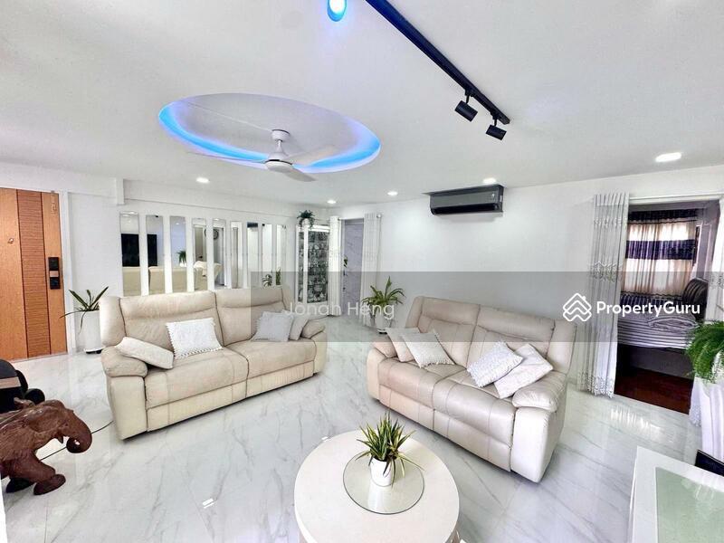 Prop-GPT: HDB Flat: D27 Yishun 653 Yishun Avenue 4