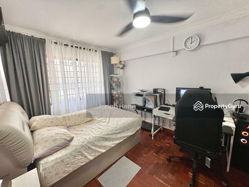HDB Flat for Sale, 653 Yishun Avenue 4, SGD 600,000 | 99-year lease