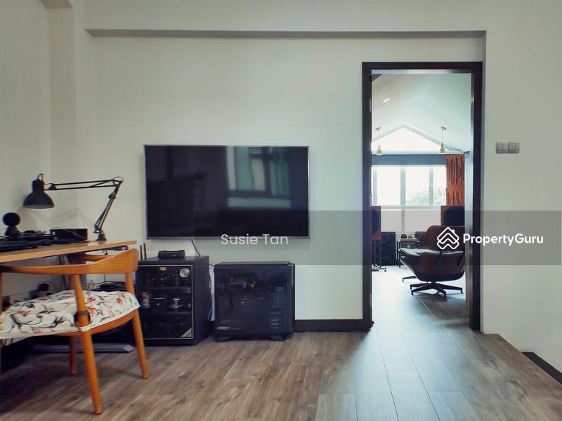 Terrace for Sale, Renovated 2.5 Storey Terrace at Thomson Hill near Mayflower MRT CHIJ Saint Nicholas School #HLD, SGD 5,180,000 | Freehold