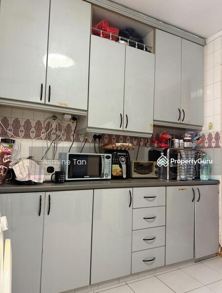 HDB Flat for Sale, 533 Serangoon North Avenue 4, SGD 660,000 | 99-year lease