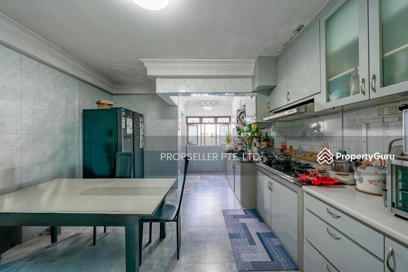 HDB Flat for Sale, 342 Tampines Street 33, SGD 580,000 | 99-year lease