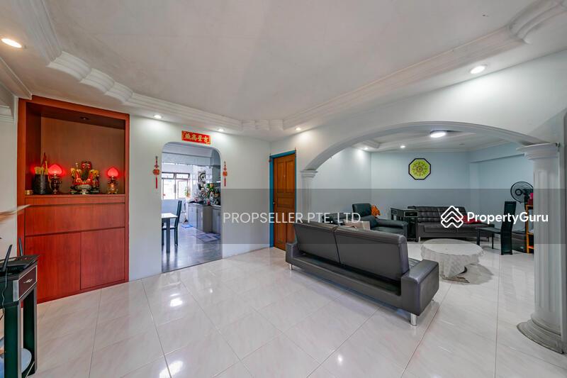 HDB Flat for Sale, 342 Tampines Street 33, SGD 580,000 | 99-year lease