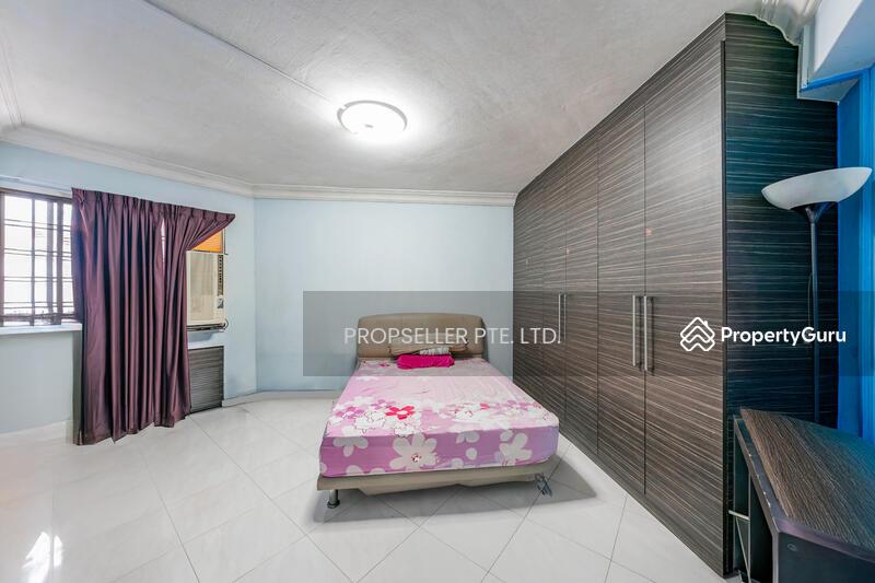 HDB Flat for Sale, 342 Tampines Street 33, SGD 580,000 | 99-year lease