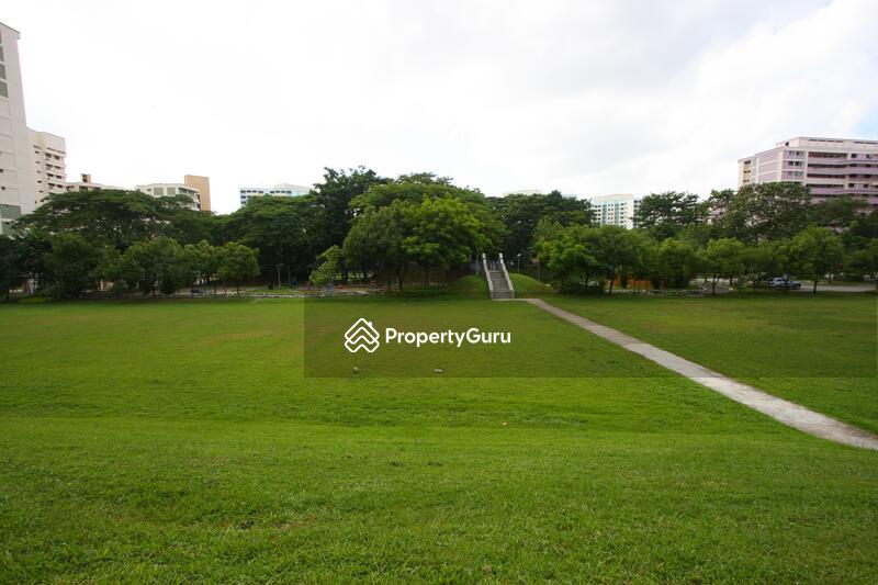 HDB Flat for Sale, 217 Serangoon Avenue 4, SGD 550,000 | 99-year lease