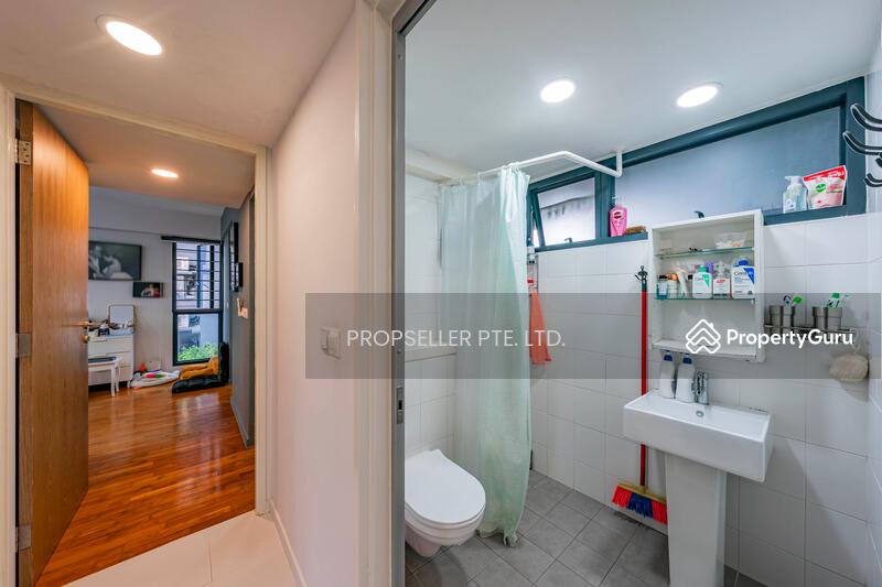 HDB Flat for Sale, 90 Dawson Road, SGD 1,340,000 | 99-year lease