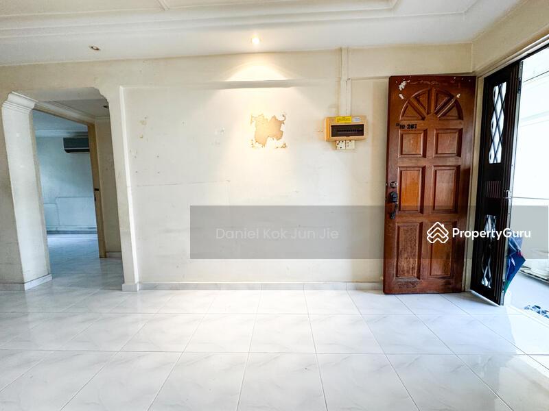 HDB Flat for Sale, 402 Bedok North Avenue 3, SGD 439,999 | 99-year lease