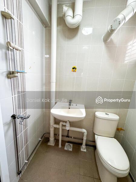 HDB Flat for Sale, 402 Bedok North Avenue 3, SGD 439,999 | 99-year lease