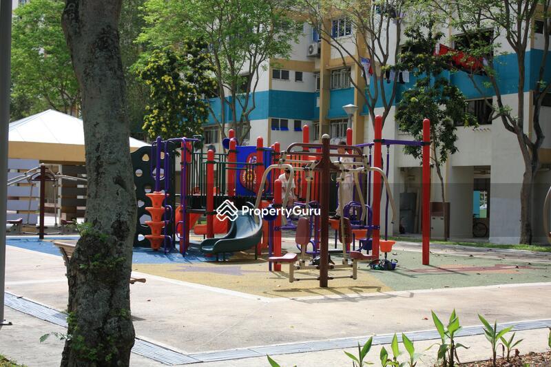 HDB Flat for Sale, 402 Bedok North Avenue 3, SGD 439,999 | 99-year lease