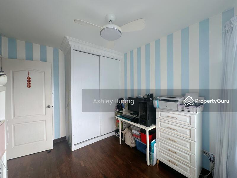 HDB Flat for Sale: D19, 543275