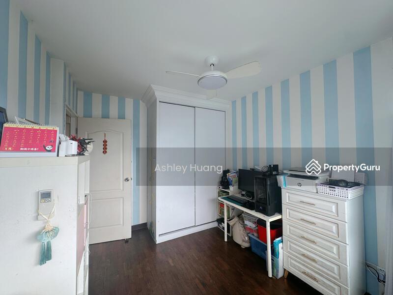 HDB Flat for Sale: D19, 543275