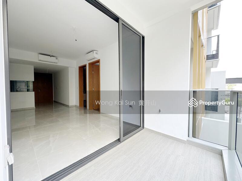Condominium for Sale, Penrose, SGD 1,500,000 | 99-year lease