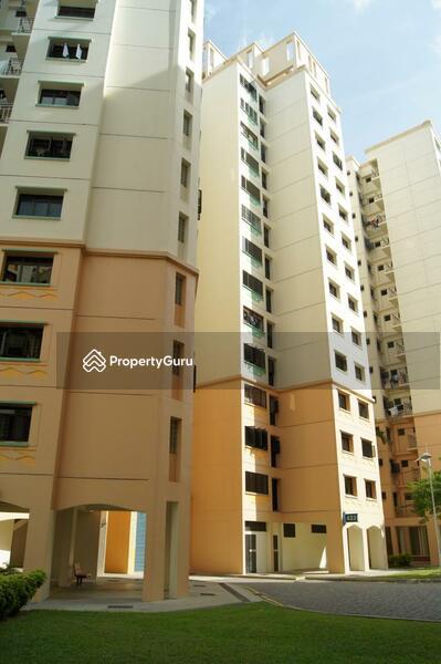HDB Flat for Sale, 423 Canberra Road, SGD 790,000 | 99-year lease