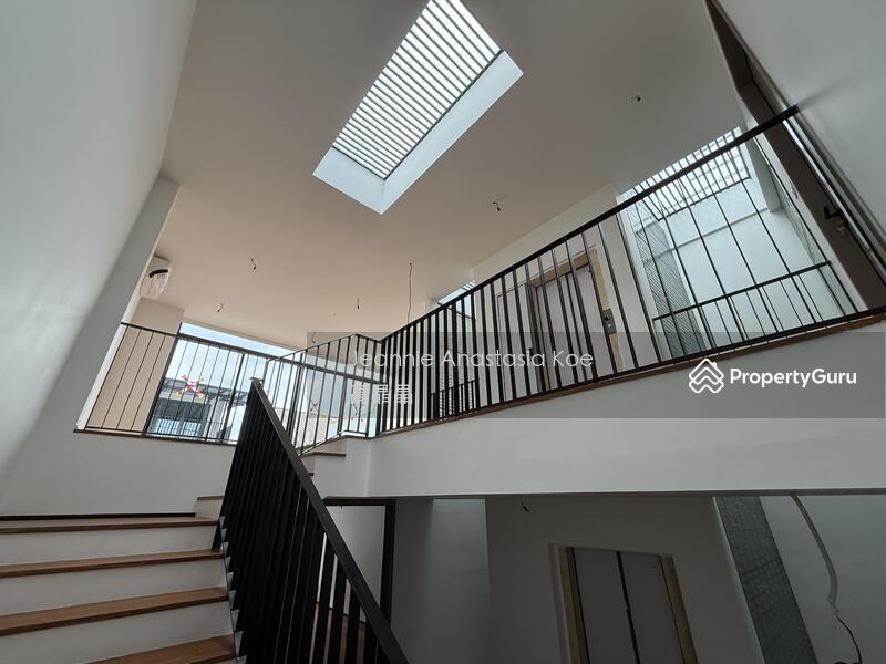 Terrace for Sale, Brand New 2.5+m Storey Terrace@Sembawang Hills Drive Jalan Lanjut Jalan Rukan 1km St Nicholas Girls, SGD 6,380,000