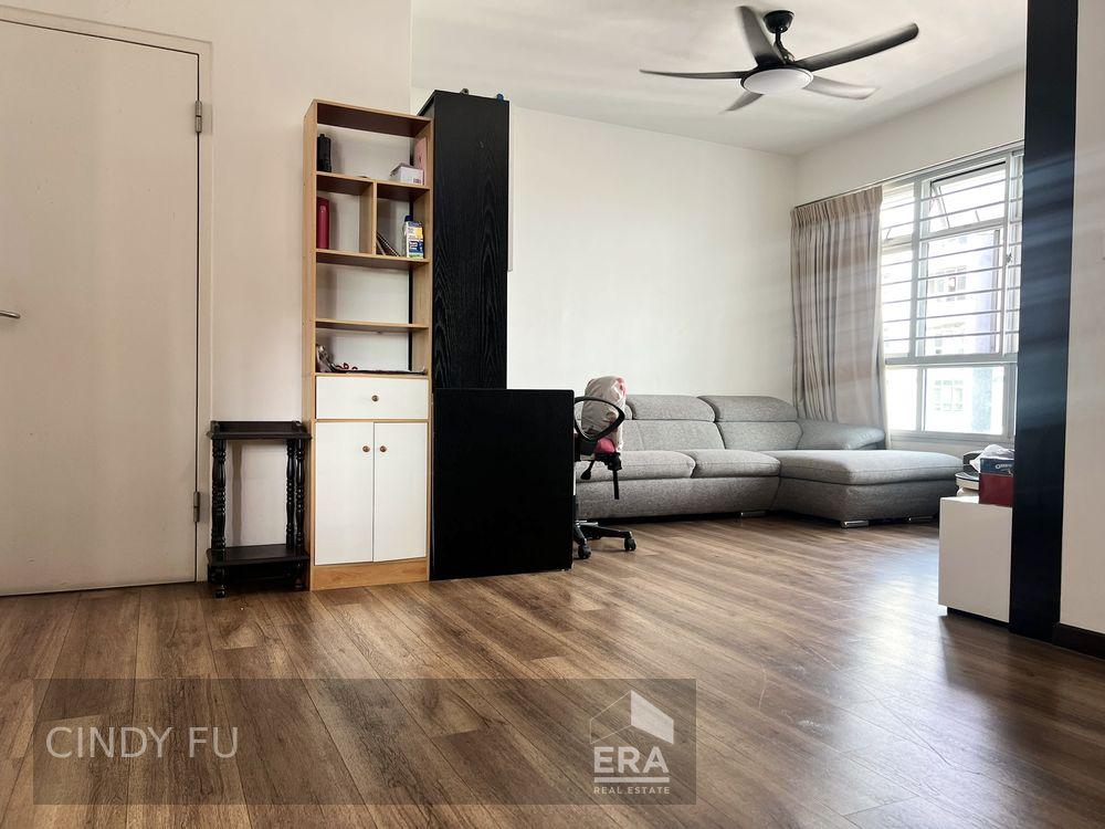 Prop-GPT: HDB - 3 room:   Circuit Road 82B Circuit Road For Sale