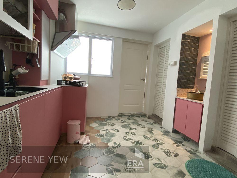 HDB - 3 room for Sale, Telok Blangah Crescent 16 Telok Blangah Crescent, SGD 496,000 | Leasehold