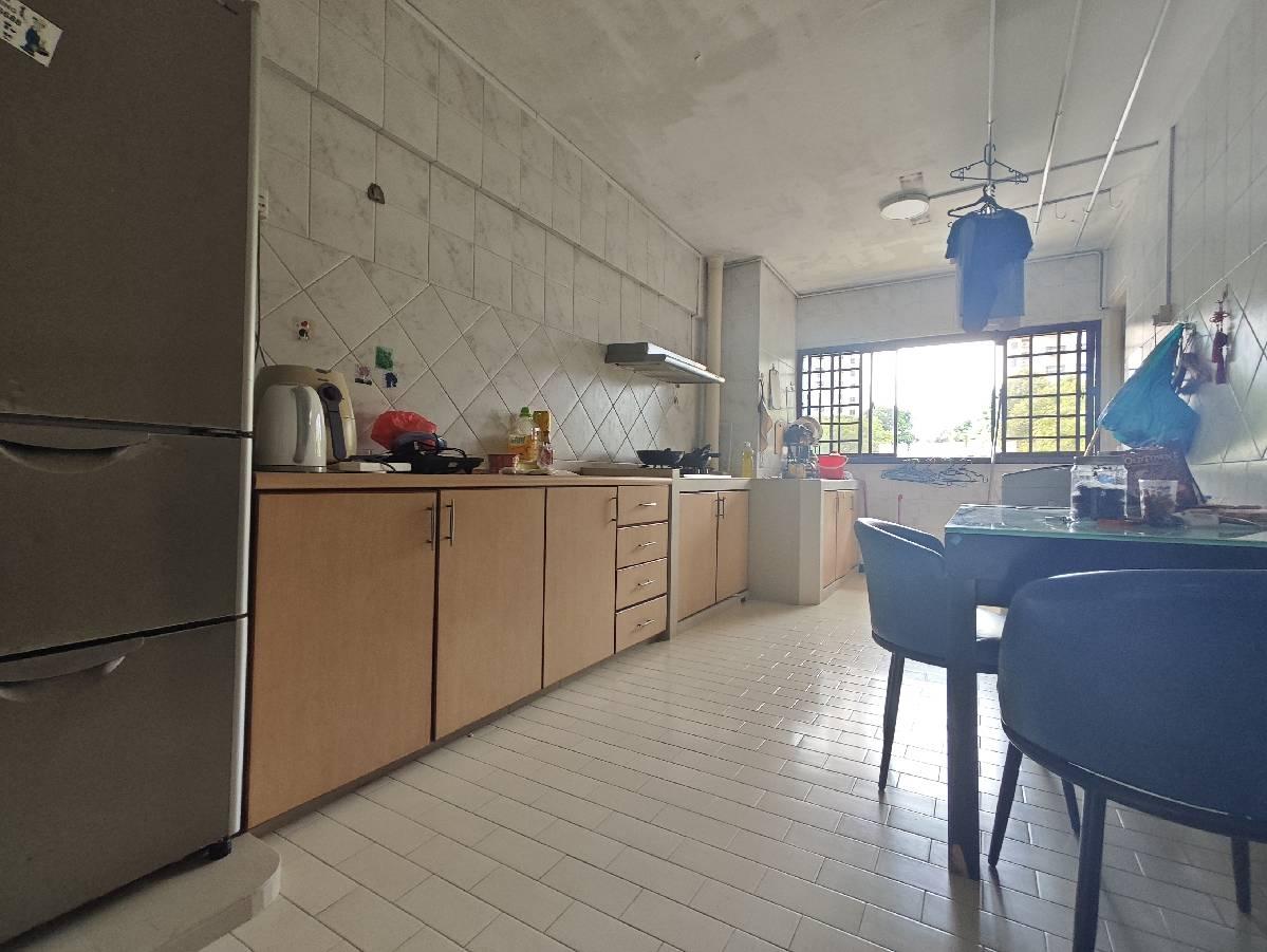 HDB Apartment for Sale, 527 Bedok North Street 3 HDB Apartment For Sale, $868,000, 4 Bed 4 Bath 1,464 sqft $593.00 psf, SGD 868,000 | 99-year Leasehold