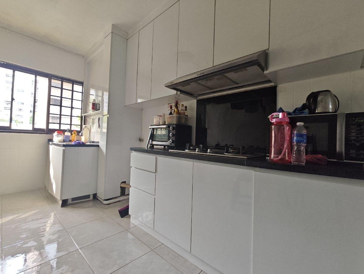 HDB Apartment for Sale, 527 Bedok North Street 3 HDB Apartment For Sale, $868,000, 4 Bed 4 Bath 1,464 sqft $593.00 psf, SGD 868,000 | 99-year Leasehold