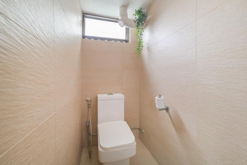 HDB Apartment for Sale, 2 Tanjong Pagar Plaza HDB Apartment For Sale, $550,000, 2 Bed 1 Bath 635 sqft $866.00 psf, SGD 550,000 | 99-year Leasehold