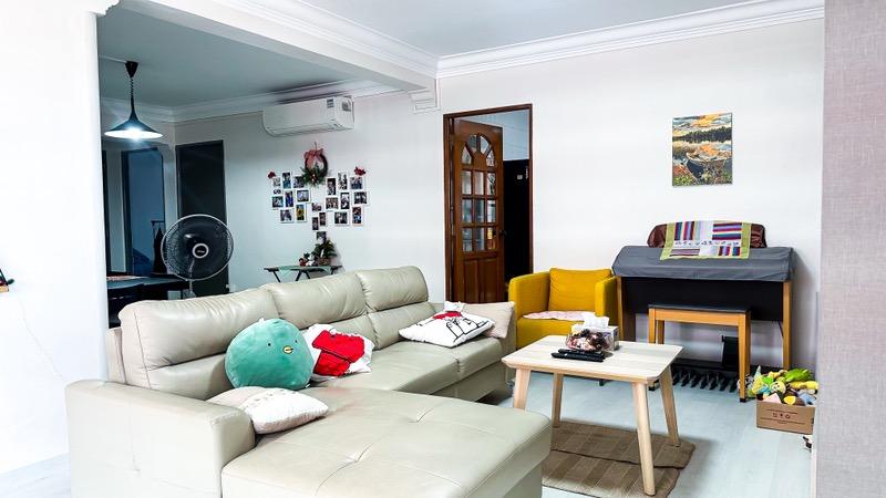 HDB Apartment for Sale, 14 Toh Yi Drive HDB Apartment For Sale, $1,190,000, 4 Bed 2 Bath 1,313 sqft $906.00 psf, SGD 1,190,000 | 99-year Leasehold