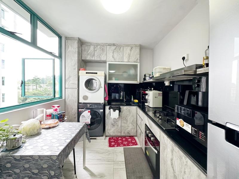 HDB Apartment for Sale: D23, 670477