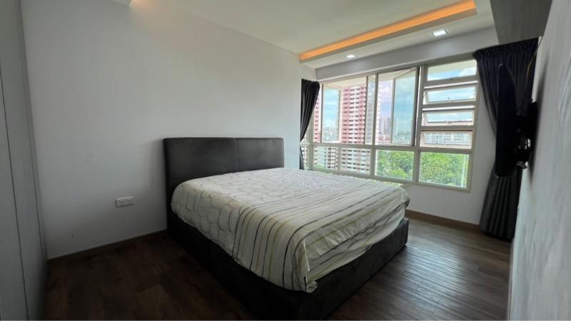 HDB Apartment for Sale, 296C Bukit Batok Street 22 HDB Apartment For Sale, $1,088,000, 3 Bed 2 Bath 1,237 sqft $880.00 psf, SGD 1,088,000 | 99-year Leasehold