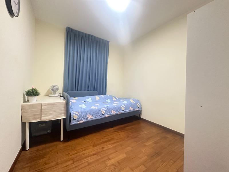 HDB Apartment for Sale, 36 Margaret Drive HDB Apartment For Sale, $1,300,000, 3 Bed 2 Bath 925 sqft $1,405.00 psf, SGD 1,300,000 | 99-year Leasehold