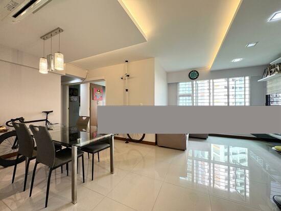Prop-GPT: HDB Apartment: D12  113D McNair Towers