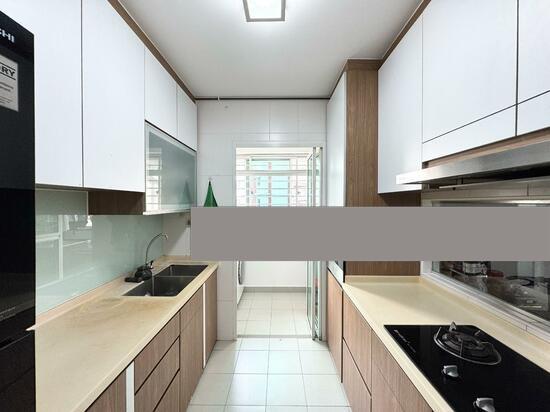 HDB Apartment for Sale, 113D McNair Towers HDB Apartment For Sale, $1,083,000, 3 Bed 2 Bath 1,001 sqft $1,082.00 psf, SGD 1,083,000 | 99-year Leasehold