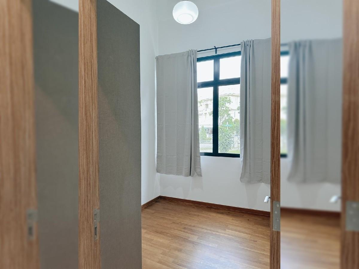 Apartment for Sale: Yio Chu Kang Road, D19, 545653