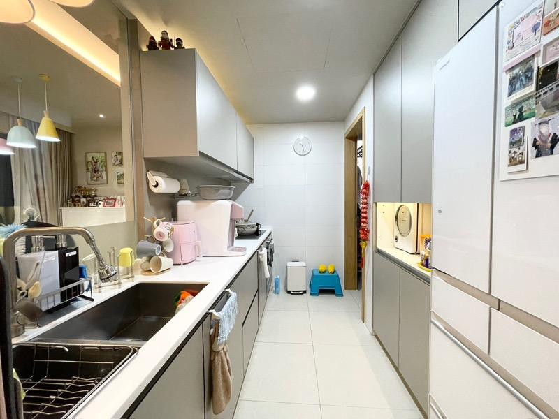 Condominium for Sale, H2O Residences Condominium For Sale, $1,780,000, 3 Bed 3 Bath 1,130 sqft $1,575.00 psf, SGD 1,780,000 | 99-year Leasehold
