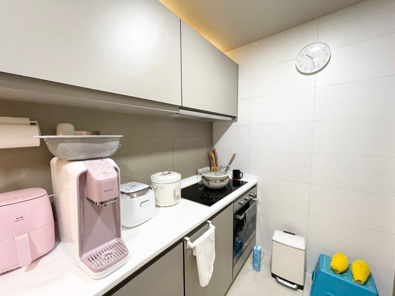 Condominium for Sale, H2O Residences Condominium For Sale, $1,780,000, 3 Bed 3 Bath 1,130 sqft $1,575.00 psf, SGD 1,780,000 | 99-year Leasehold