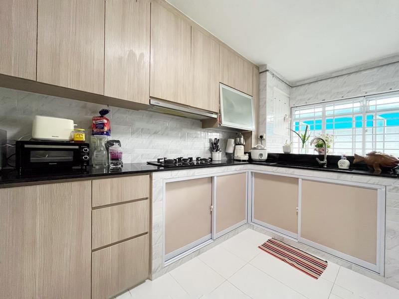 HDB Apartment for Sale, 509 Bedok North Street 3 HDB Apartment For Sale, $458,000, 3 Bed 2 Bath 64 sqft $7,156.00 psf, SGD 458,000