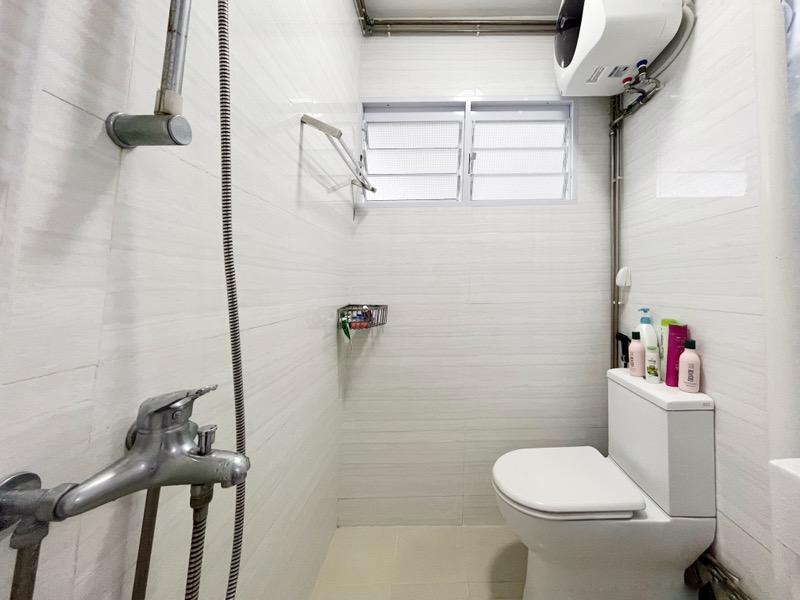 HDB Apartment for Sale, 509 Bedok North Street 3 HDB Apartment For Sale, $458,000, 3 Bed 2 Bath 64 sqft $7,156.00 psf, SGD 458,000