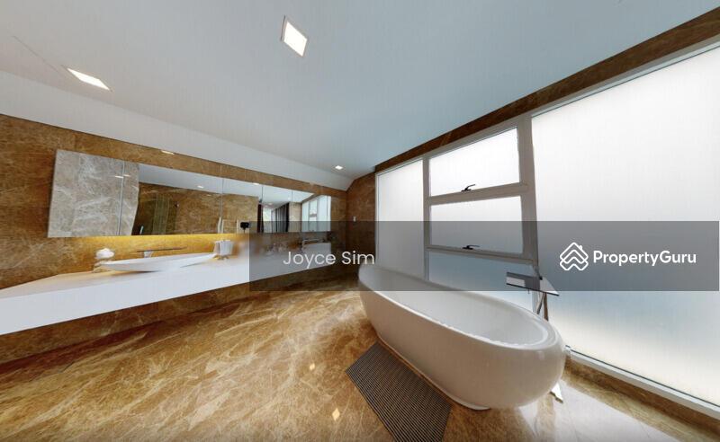 Bungalow - Good Class for Sale, Huge Bungalow with Basement Parking 10 cars! Almost new @Greenleaf Locale, SGD 28,300,000 | Freehold