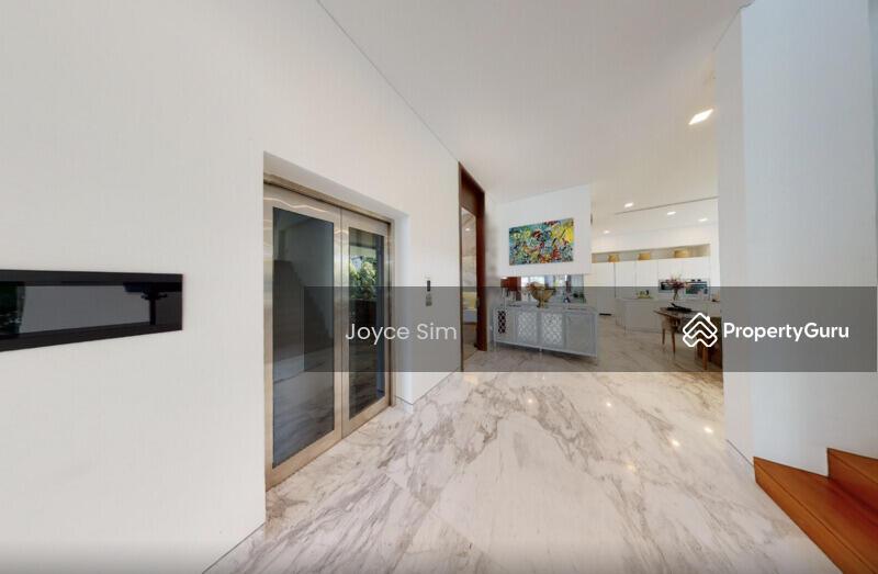 Bungalow - Good Class for Sale, Huge Bungalow with Basement Parking 10 cars! Almost new @Greenleaf Locale, SGD 28,300,000 | Freehold