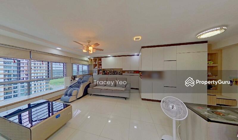 Prop-GPT: HDB Flat: D19 Punggol 684A Edgedale Plains