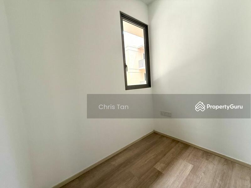 Condominium for Sale, The Watergardens at Canberra, SGD 2,000,000 | 99-year lease