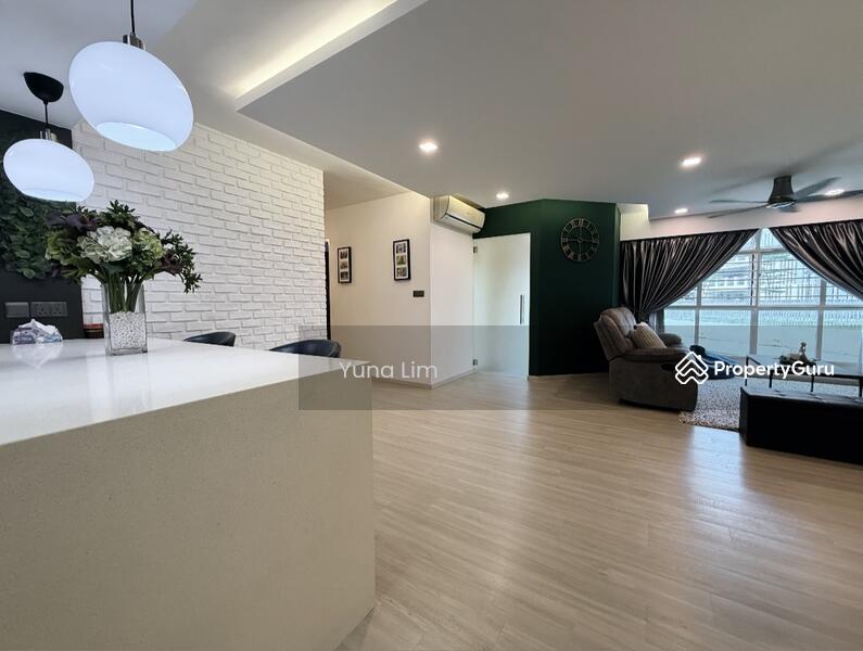 Prop-GPT: HDB Flat: D19 Punggol 662D Edgedale Plains