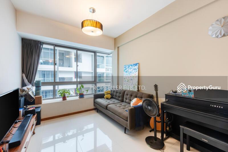 Prop-GPT: Apartment: D14  The Lenox