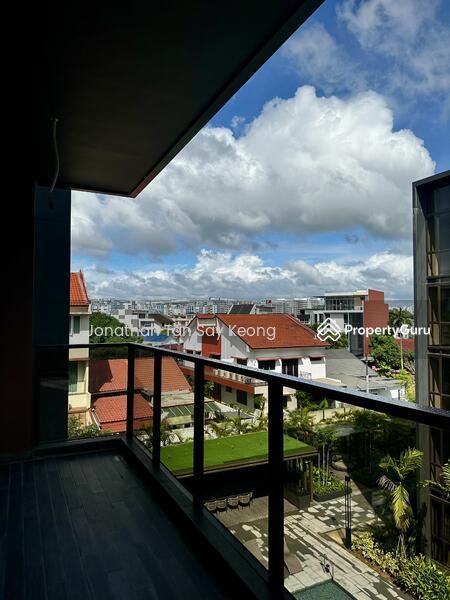 Condominium for Sale, The Commodore, SGD 3,252,600 | 99-year lease
