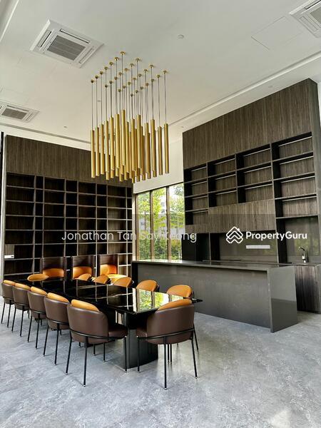 Condominium for Sale, The Commodore, SGD 3,252,600 | 99-year lease