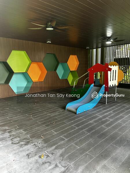 Condominium for Sale, The Commodore, SGD 3,252,600 | 99-year lease