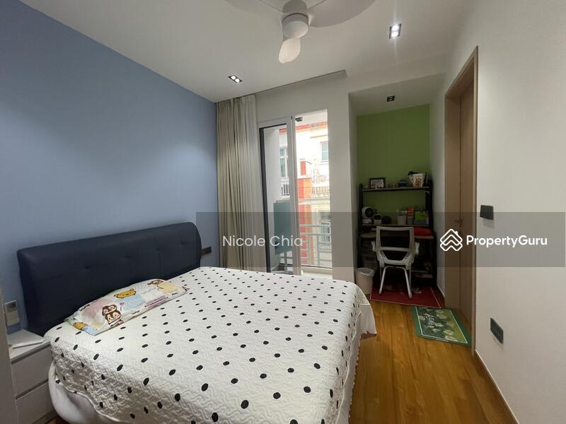 Terrace for Sale, Century Woods, SGD 3,180,000 | 99-year lease