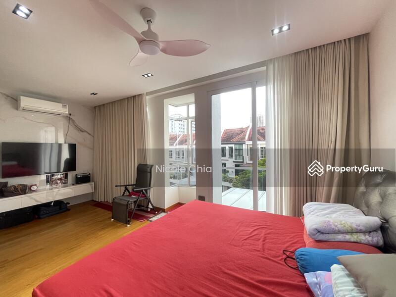 Terrace for Sale, Century Woods, SGD 3,180,000 | 99-year lease