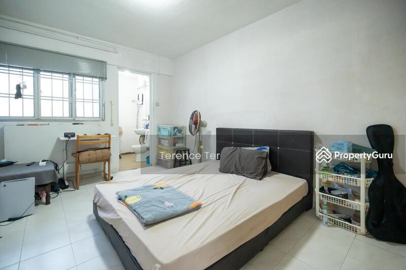 HDB Flat for Sale, 456 Tampines Street 42, SGD 580,000 | 99-year lease