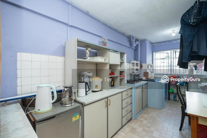 HDB Flat for Sale, 456 Tampines Street 42, SGD 580,000 | 99-year lease