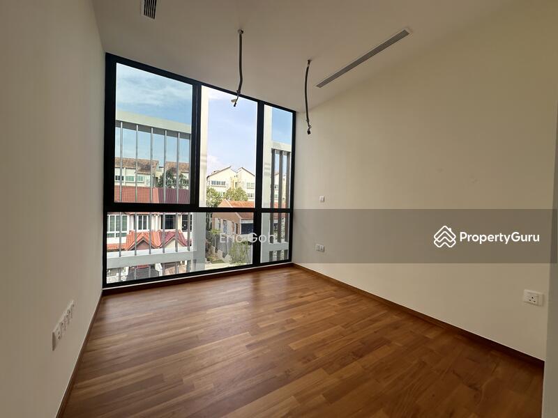 Semi-Detached for Sale, 15 bedok avenue, SGD 7,500,000 | Freehold