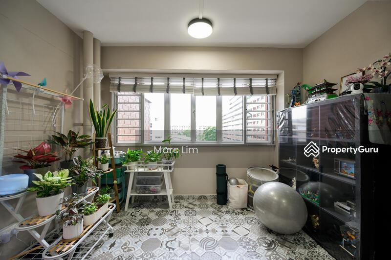HDB Flat for Sale, 3 Holland Close, SGD 1,300,000 | 99-year lease