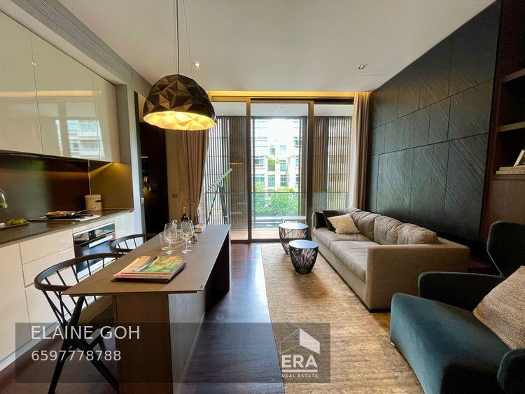 Prop-GPT: Condominium:   Lloyd Road Lloyd Sixtyfive For Sale