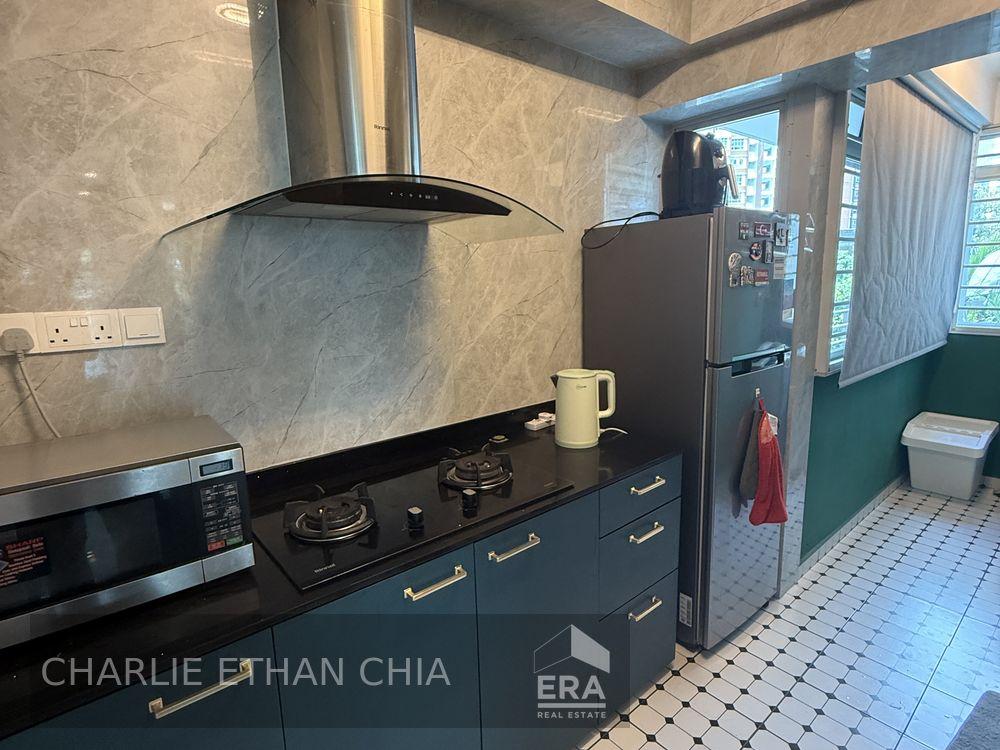 HDB - 3 room for Sale, Punggol Drive 635A Punggol Drive, SGD 620,000 | Leasehold